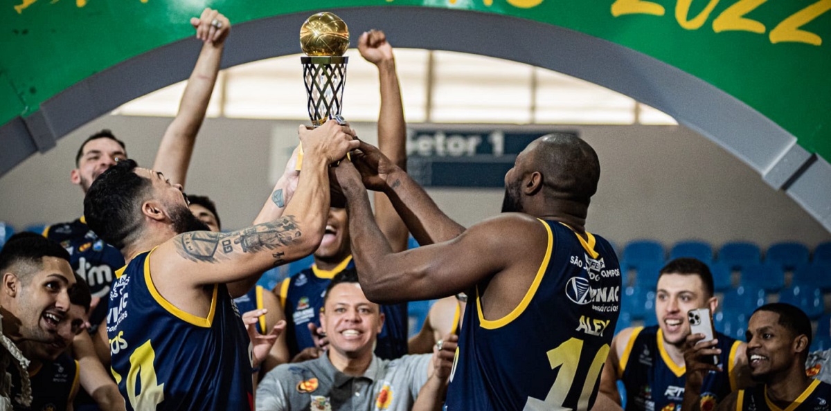 Arthur Pecos é top 10 Brasil no Basquete – DESTAQUE VALE